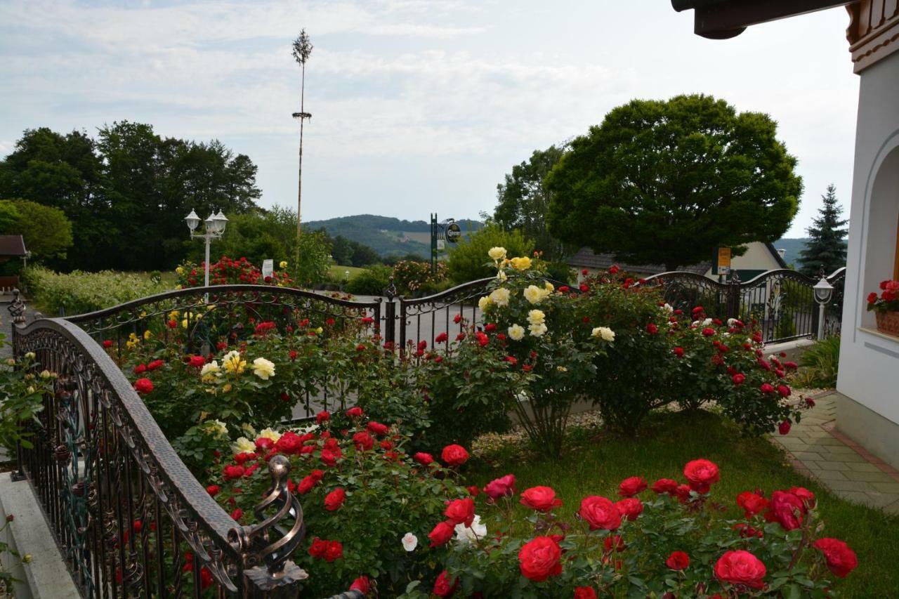 Pension Restaurant Rosenberg Jennersdorf Extérieur photo