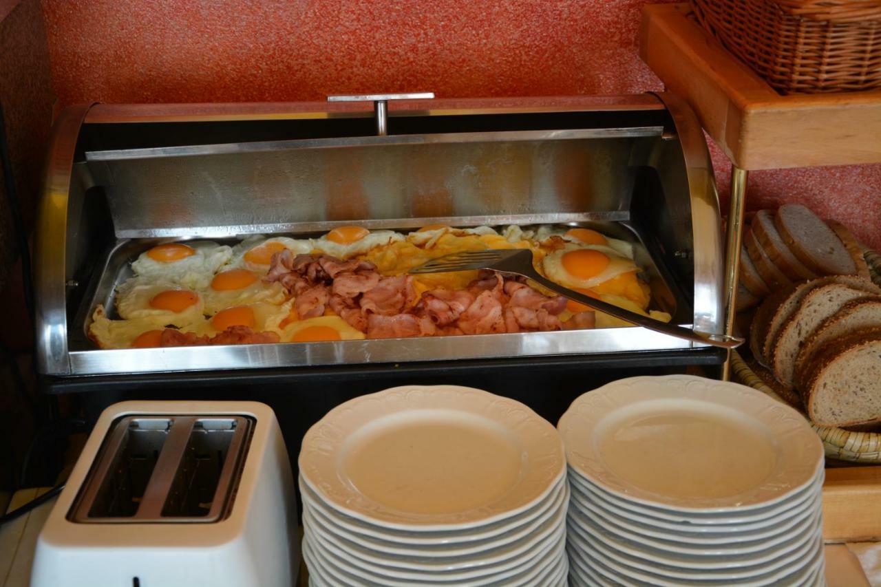 Pension Restaurant Rosenberg Jennersdorf Extérieur photo